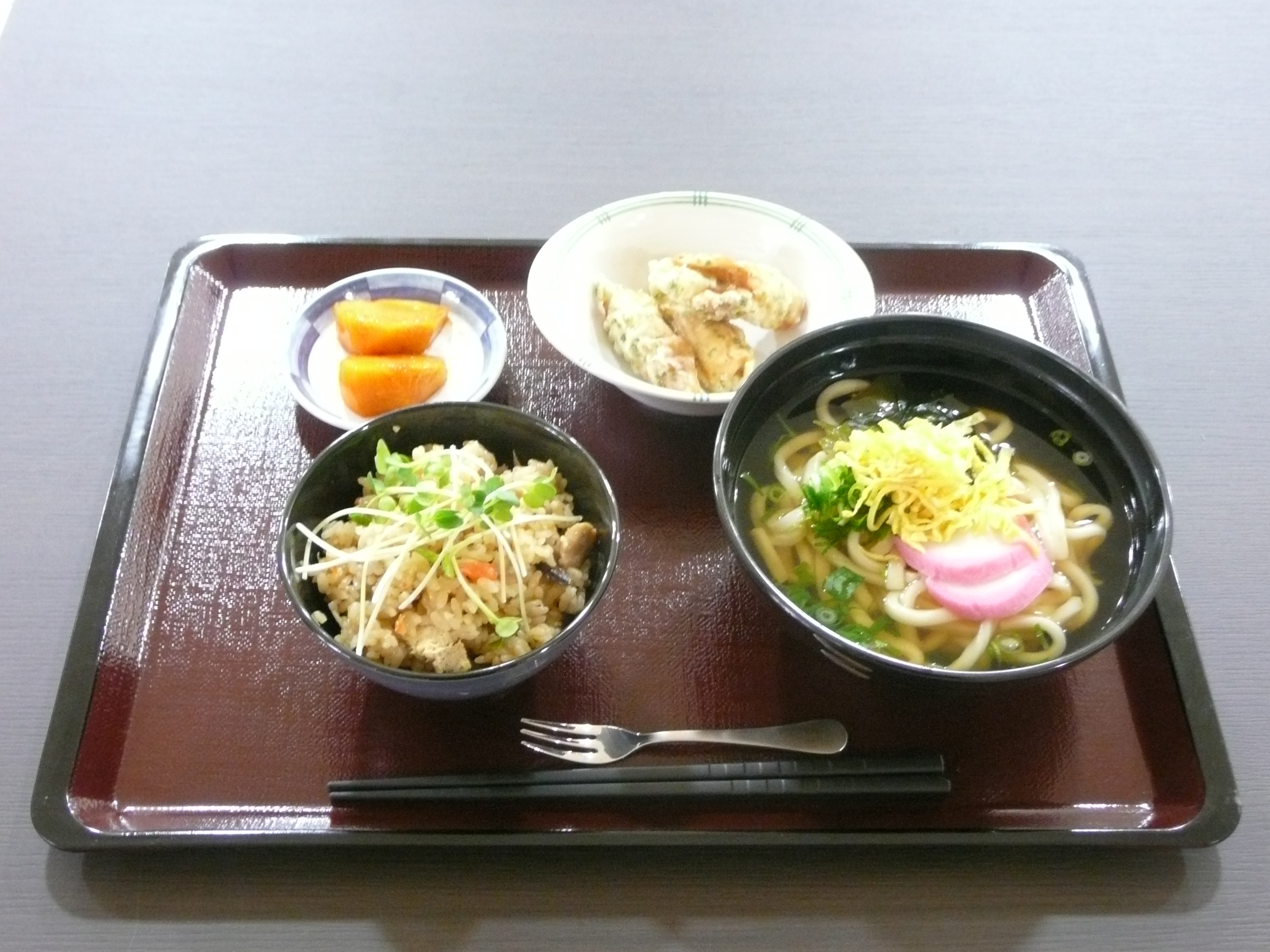 昼食例(うどん）